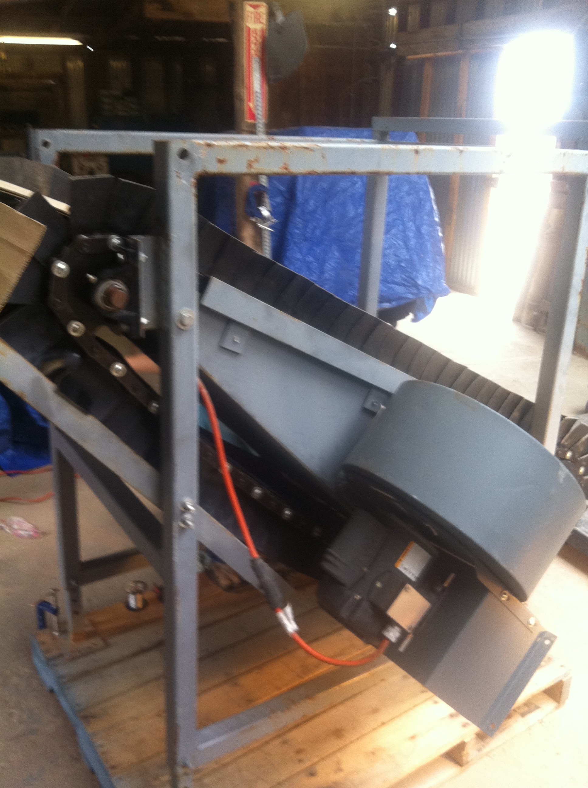 Rare Metals Llc Model S-10 Dry Air Concentrator With 1/4 Hp Motor, 24" W X 57" L Belt, Capacity Approx. 6 Tph)