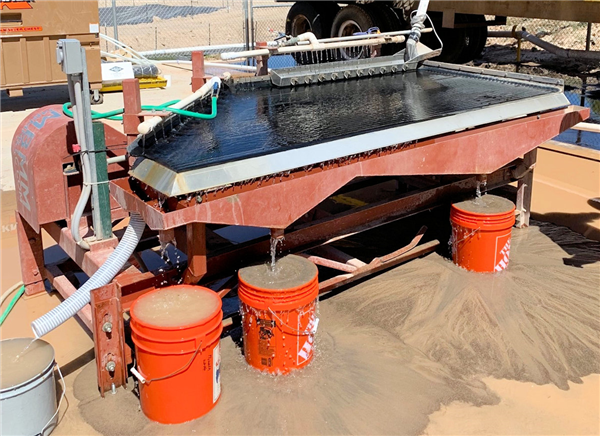 Mbmm 4' X 8' Shaker Table)