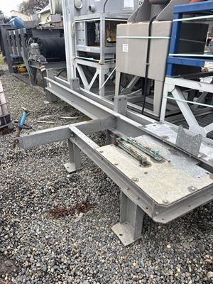 Wilfley No. 6 Gold Concentrate Table)