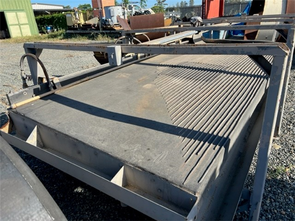 Wilfley No. 6 Gold Concentrate Table)