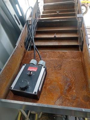 1 Unit - Heckler 12" X 12" Duplex Jig)