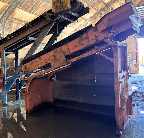 SCREEN KING ULTRA 4' W x 10' L Screen