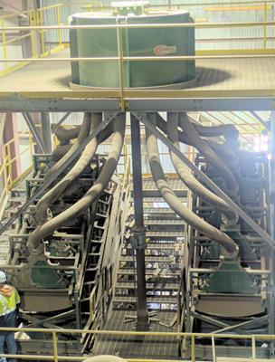 4 Units - Derrick Model 2sg48-60w-5stk Stack Sizers)