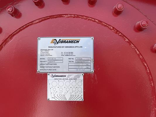 Vibramech Model H1-48-18 Single Deck 6' X 16' (1830mm X 4880mm) Screen)