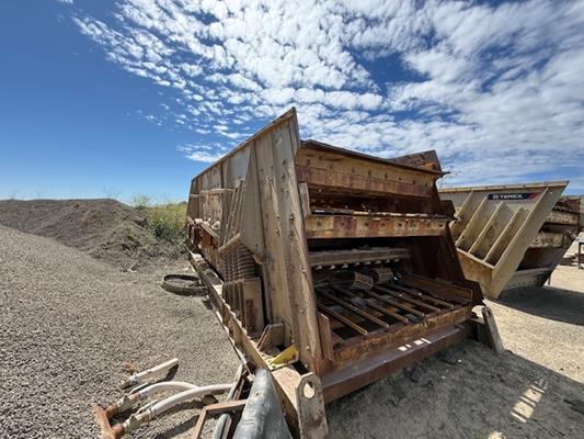 6 Units - Simplicity-terex 8' X 24' Triple Deck Screens)