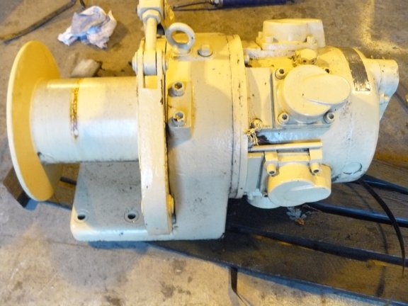 AIR HOISTS (TUGGERS)