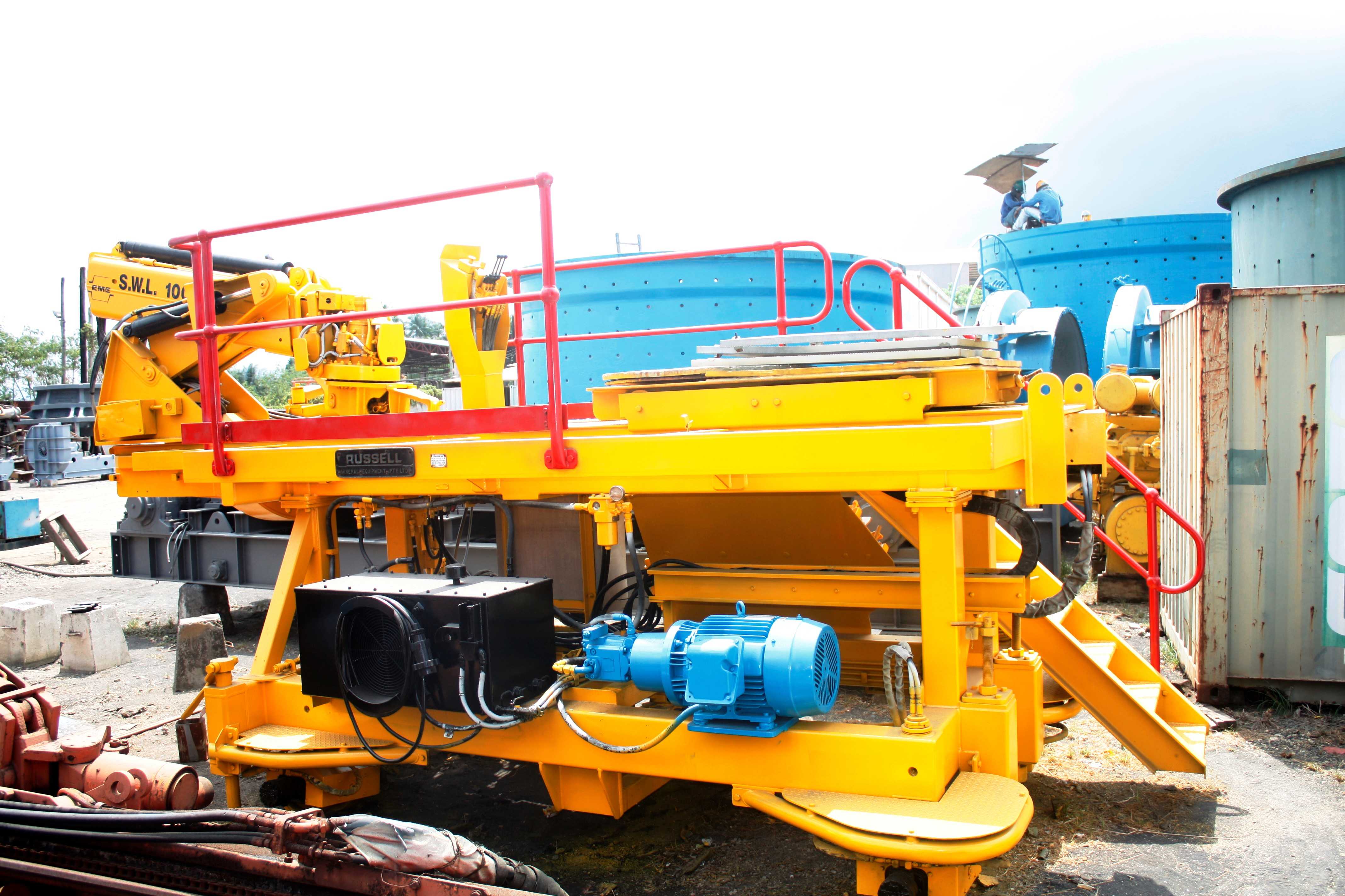 LINER HANDLERS